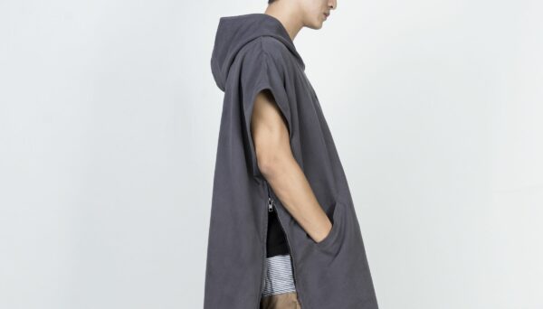 LAZYFISH Poncho