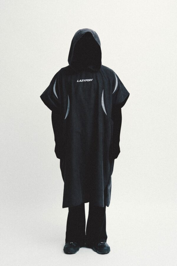 REFLECTIVE DYNAMICS PONCHO #25 反光動能經典毛巾衣